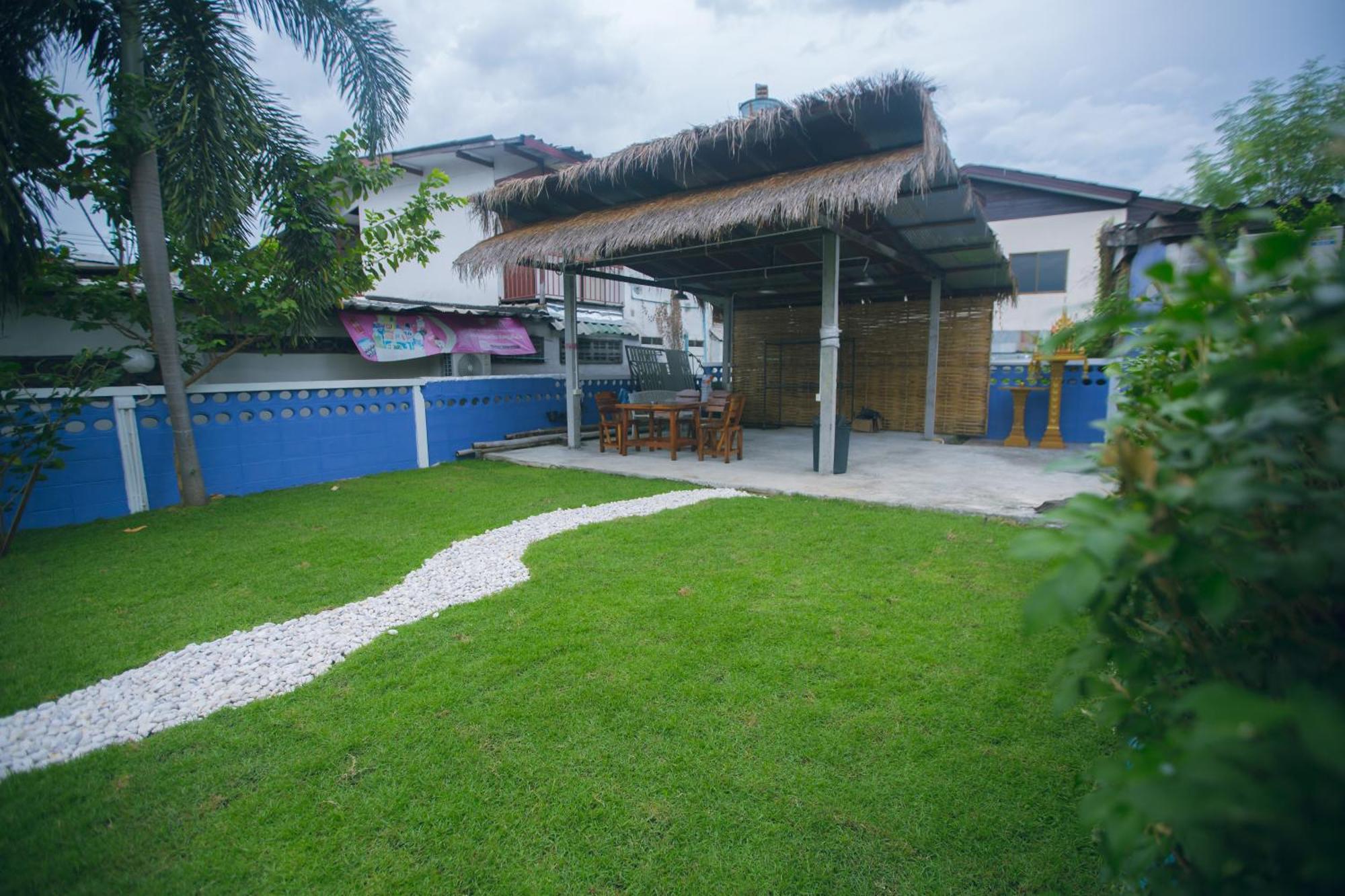 Agga Cnx Hostel เชียงใหม่ ภายนอก รูปภาพ